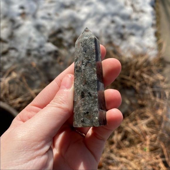 Yooperlite Towers - Picture 3 of 5